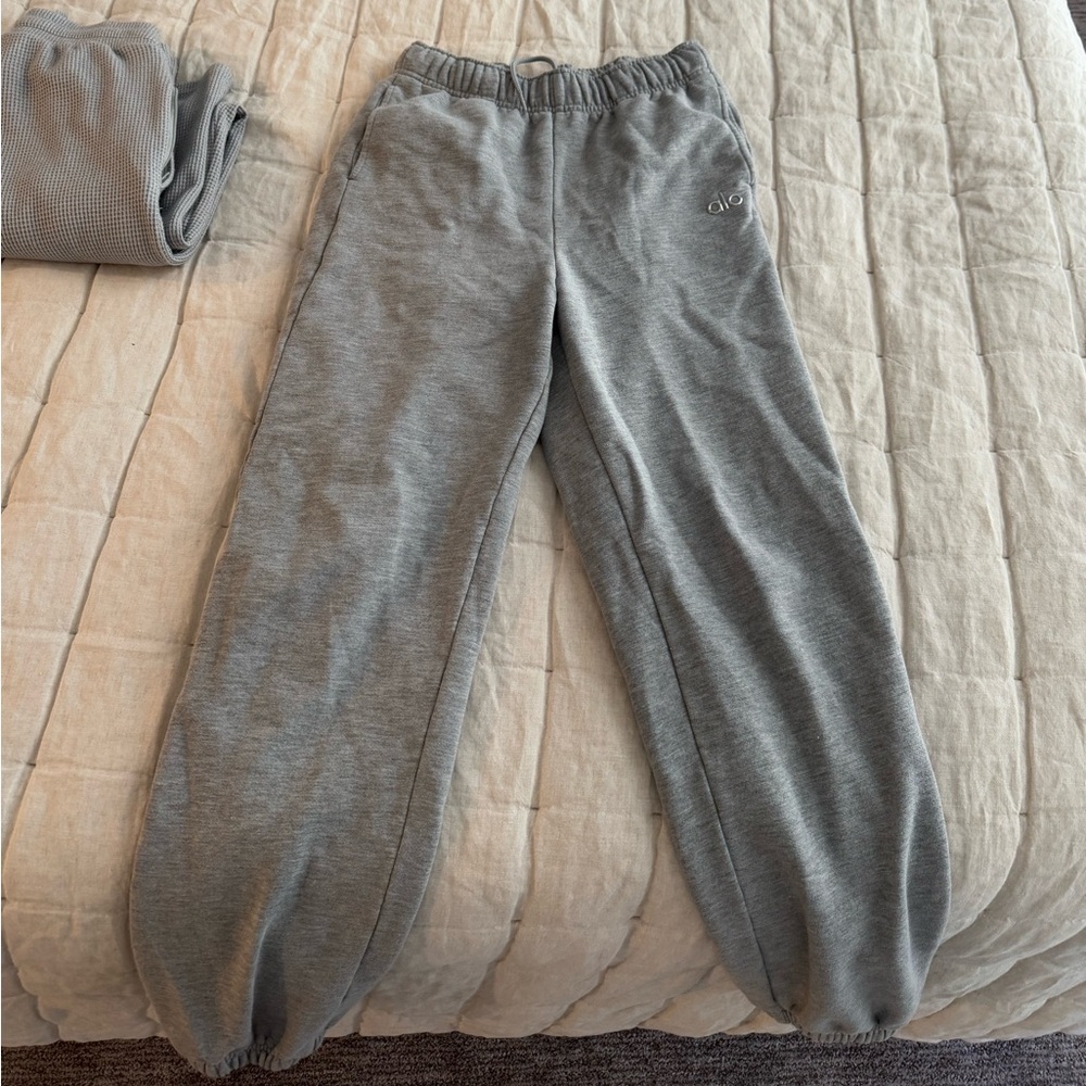 ALO sweatpants